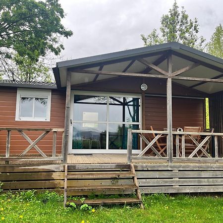 Village De Chalets Et Camping La Pierre De L'Aigle La Bréole Buitenkant foto