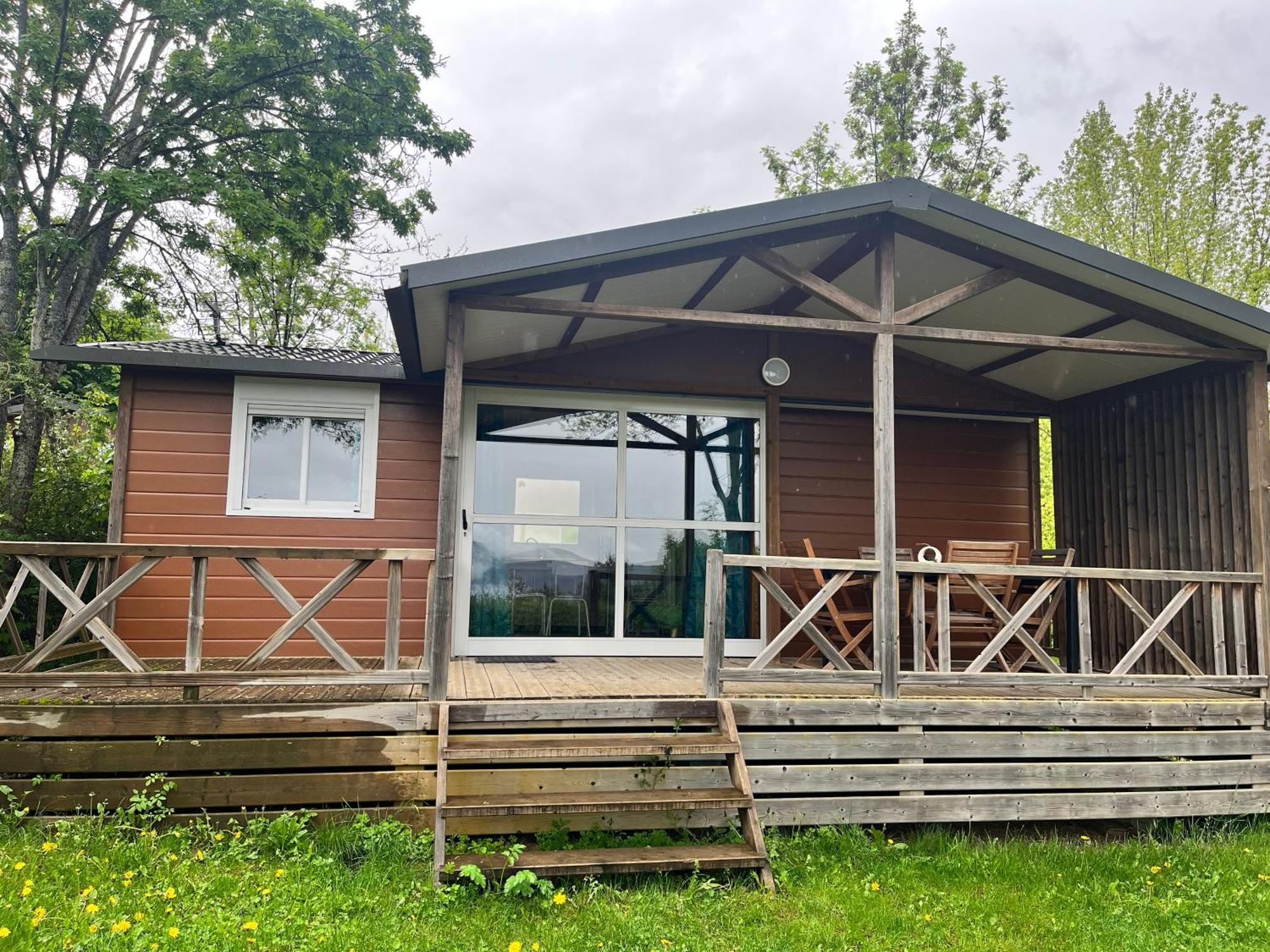 Village De Chalets Et Camping La Pierre De L'Aigle La Bréole Buitenkant foto